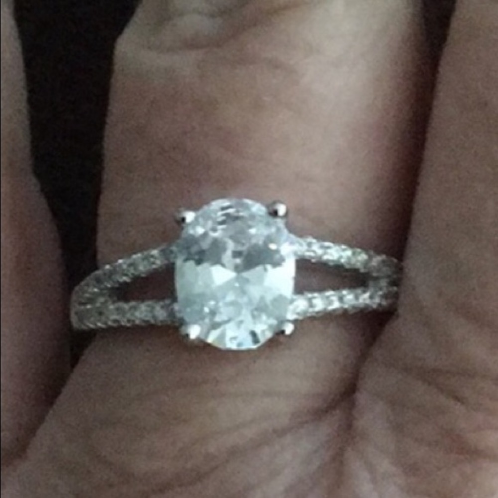 Oval CZ Solitaire